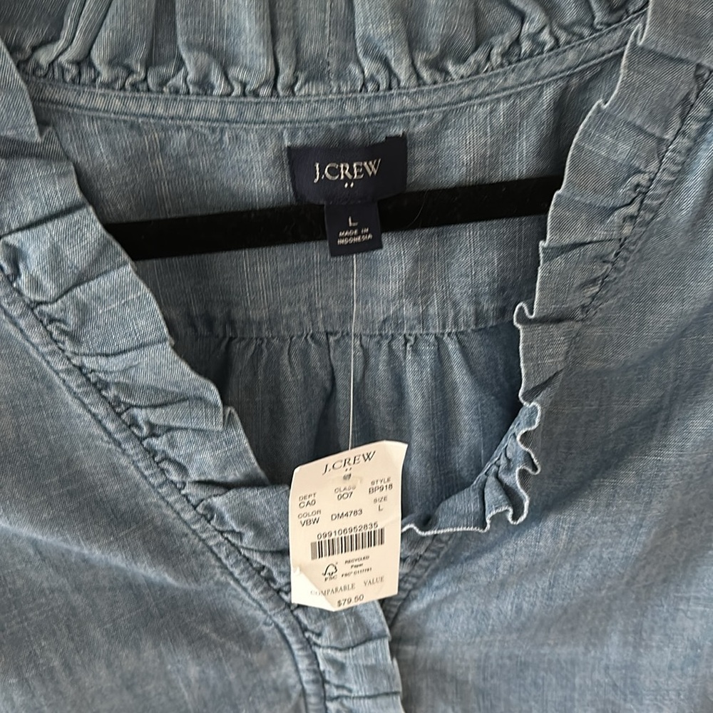 J crew Chambray Ruffle Top size large - Picture 2 of 4